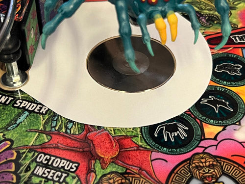 Kong Spider Magnet Mylar – Pin Monk